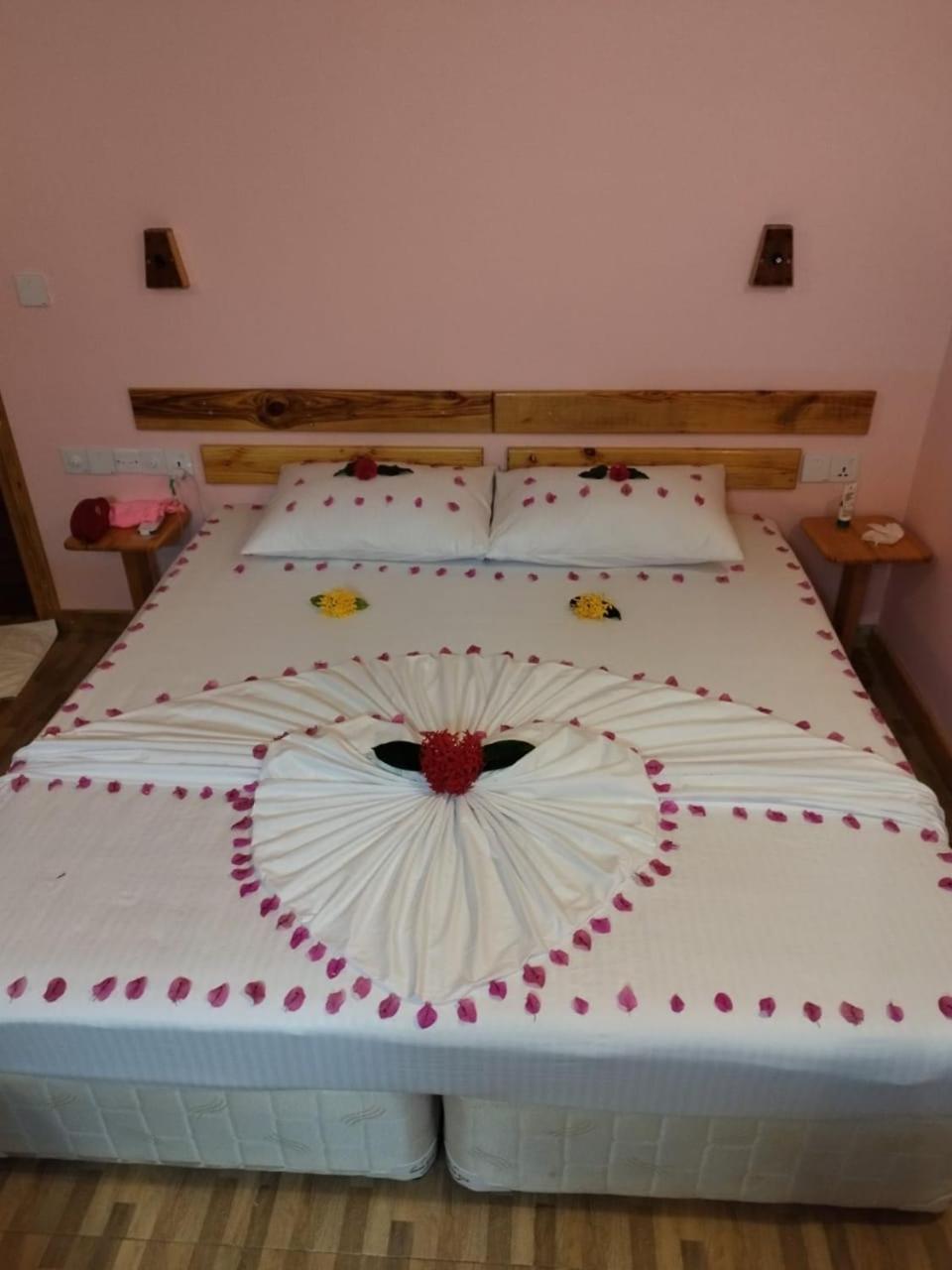 Mamello Beach Club Maldives Feridhoo 외부 사진